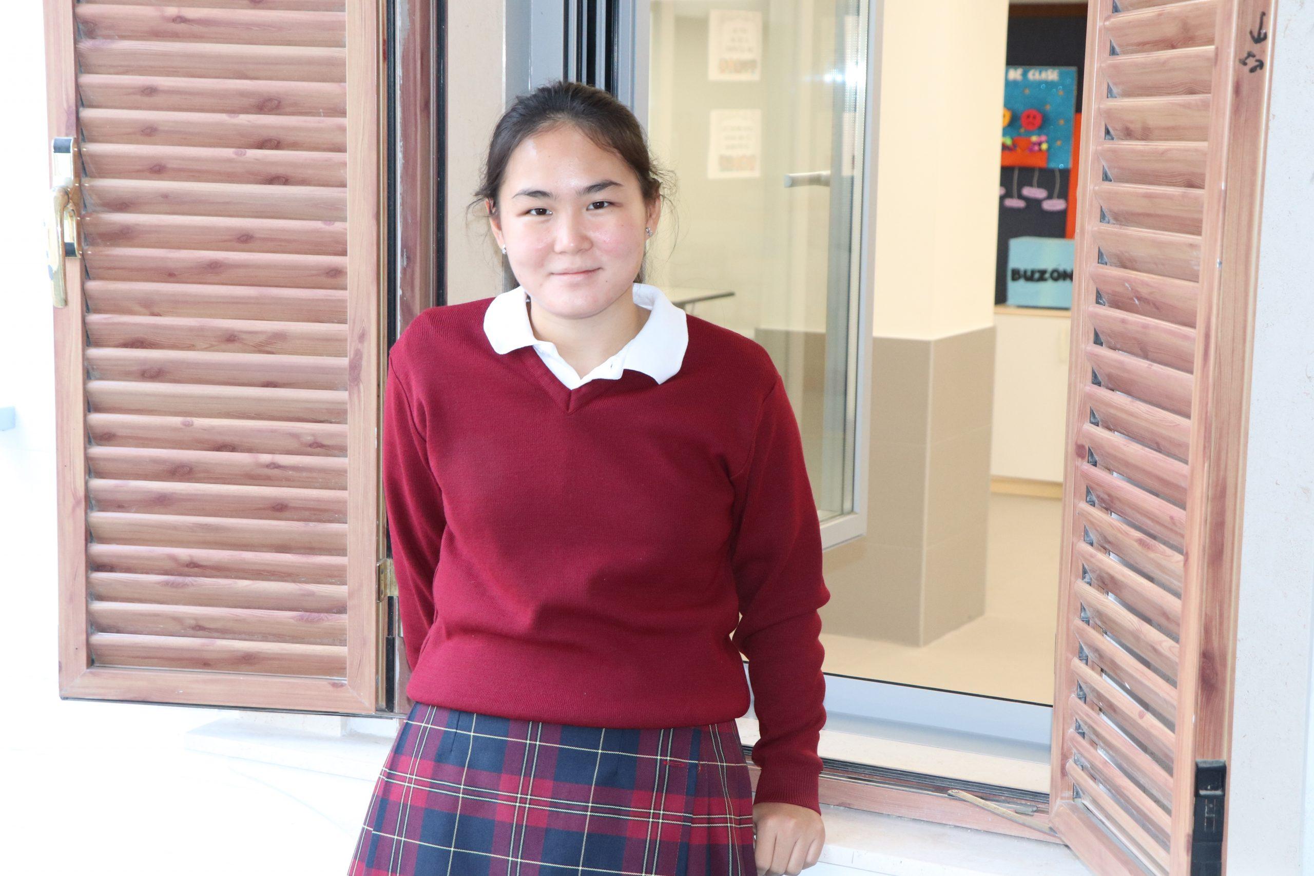 alumna-eso-ribamar-Bachillerato-Dual-centro-bilingüe-sevilla