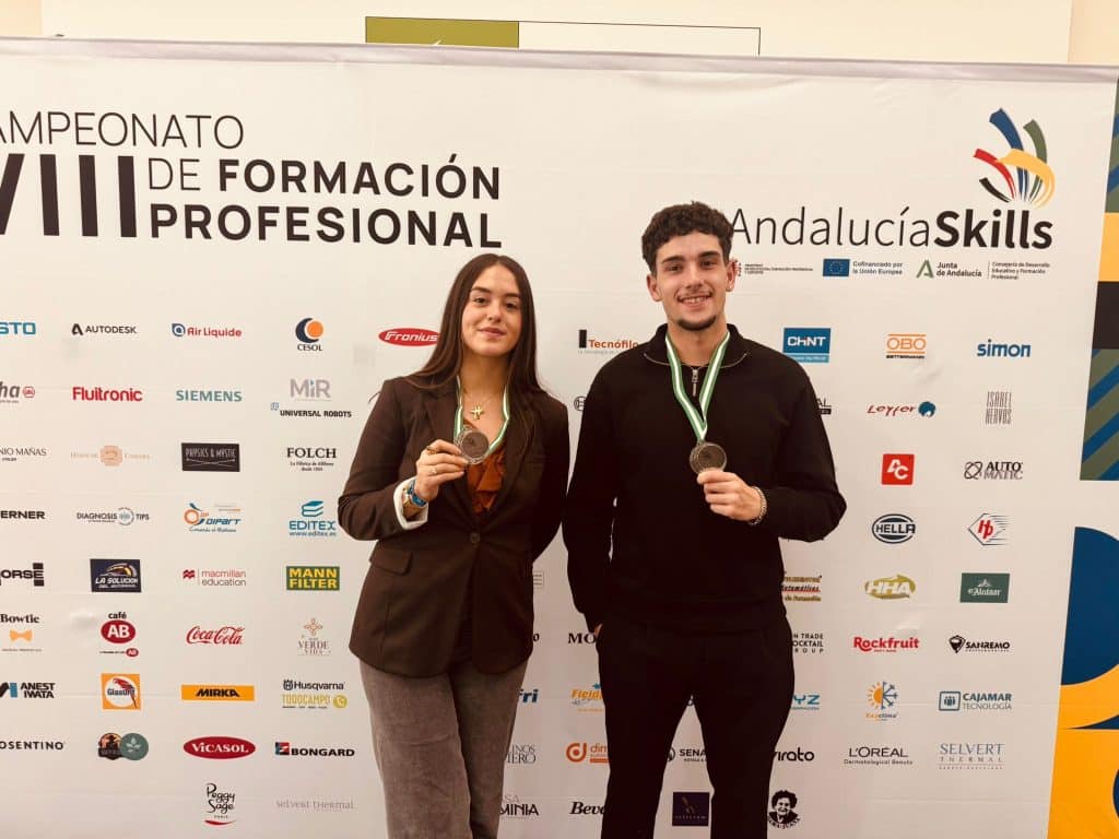 viii skills andalucia Ribamar medalla de plata alojamientos y farmacia sevilla FP