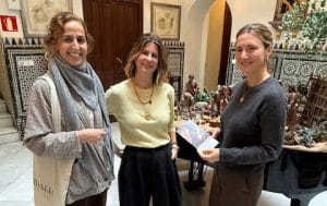 entrega felicitaciones de navidad Ribamar barrio santa cruz sevilla