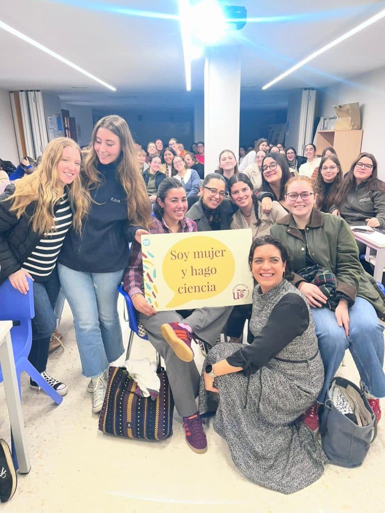 Dia Internacional de la Mujer y la Nina en la Ciencia Ribamar ESO FP sanidad Sevilla