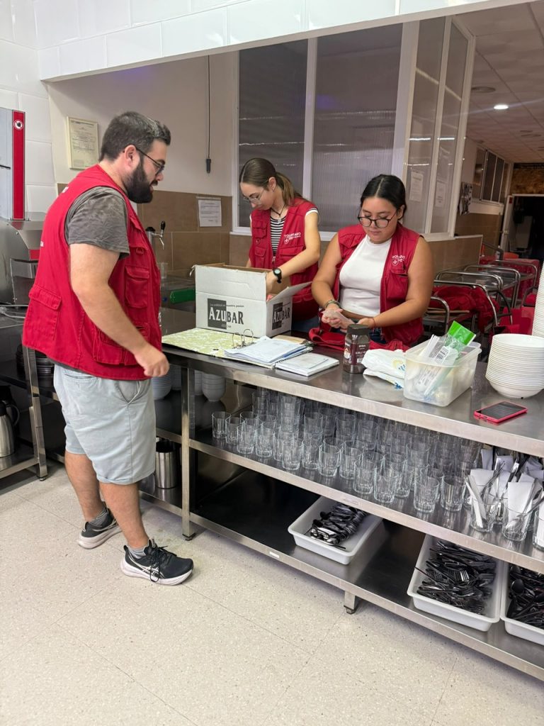 voluntariado Ribamar La Orden de Malta Sevilla reparto de alimentos